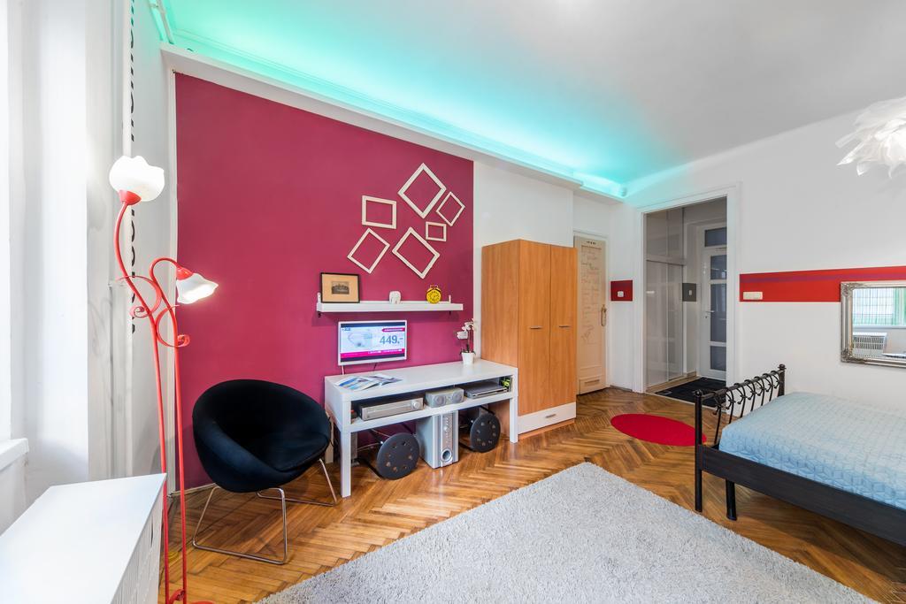 Perfect Holiday Apartment Budapest Luaran gambar